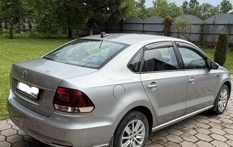 Volkswagen Polo VI (EU Market), 2018 год, 1 350 000 рублей, 3 фотография