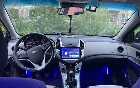 Chevrolet Cruze II, 2013 год, 850 000 рублей, 8 фотография