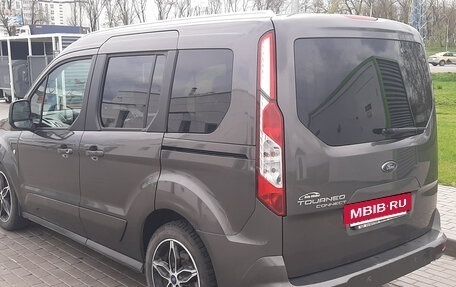 Ford Tourneo Connect II рестайлинг, 2018 год, 1 380 000 рублей, 6 фотография