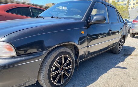 Daewoo Nexia I рестайлинг, 1996 год, 106 000 рублей, 7 фотография