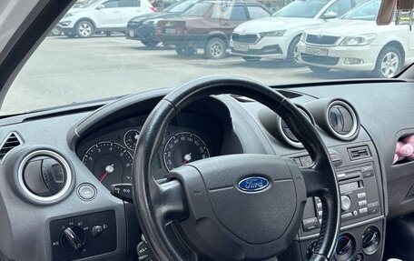 Ford Fiesta, 2006 год, 400 000 рублей, 9 фотография