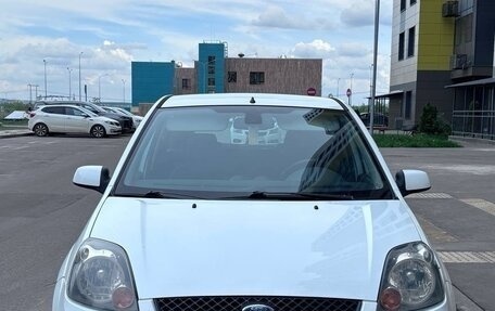 Ford Fiesta, 2006 год, 400 000 рублей, 3 фотография