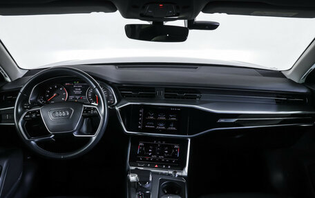 Audi A6, 2021 год, 3 330 000 рублей, 14 фотография