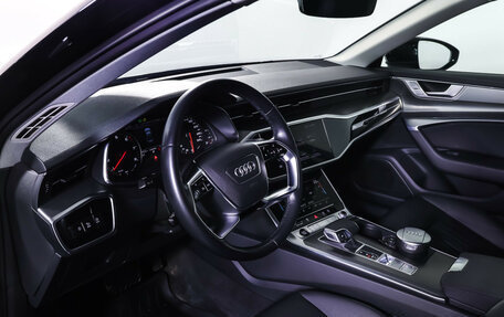 Audi A6, 2021 год, 3 330 000 рублей, 15 фотография