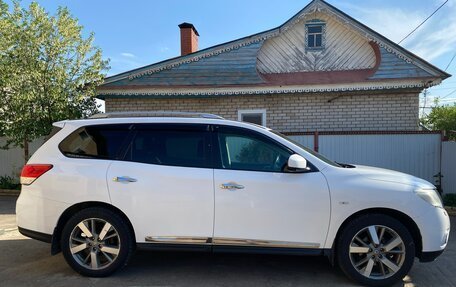 Nissan Pathfinder, 2014 год, 1 250 000 рублей, 4 фотография
