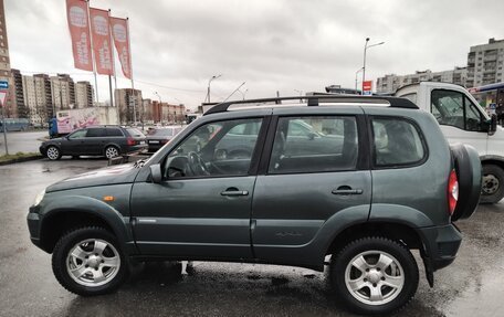 Chevrolet Niva I рестайлинг, 2010 год, 400 000 рублей, 3 фотография