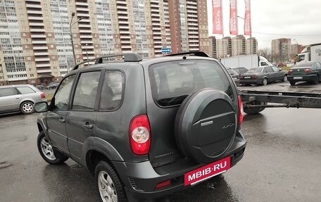 Chevrolet Niva I рестайлинг, 2010 год, 400 000 рублей, 6 фотография