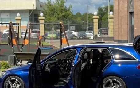 Mercedes-Benz C-Класс, 2018 год, 2 350 000 рублей, 13 фотография