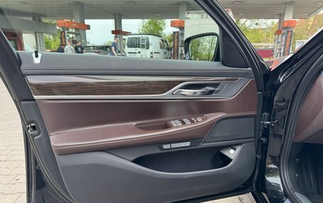 BMW 7 серия, 2016 год, 3 490 000 рублей, 12 фотография