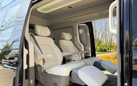 Hyundai Staria, 2024 год, 7 700 000 рублей, 11 фотография