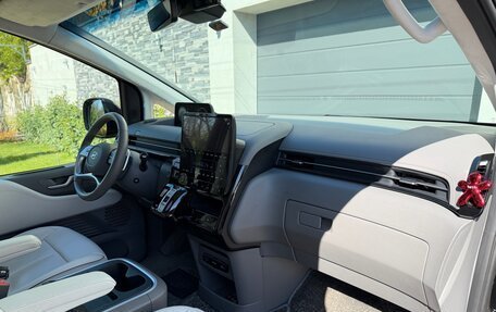 Hyundai Staria, 2024 год, 7 700 000 рублей, 8 фотография