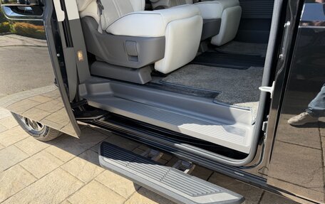 Hyundai Staria, 2024 год, 7 700 000 рублей, 10 фотография