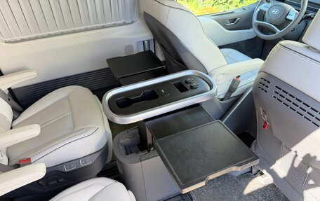 Hyundai Staria, 2024 год, 7 700 000 рублей, 26 фотография