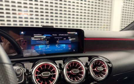 Mercedes-Benz A-Класс AMG, 2021 год, 5 750 000 рублей, 29 фотография