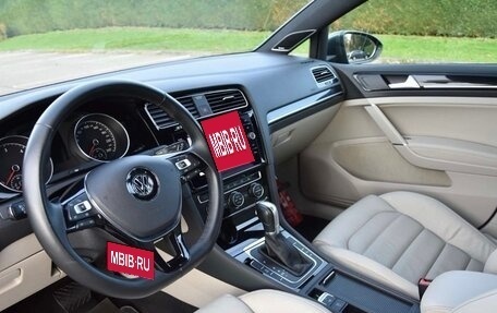 Volkswagen Golf VII, 2018 год, 2 070 000 рублей, 2 фотография