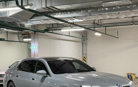 BMW 7 серия, 2025 год, 14 300 000 рублей, 5 фотография