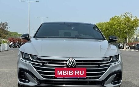 Volkswagen Passat CC, 2023 год, 4 118 000 рублей, 2 фотография