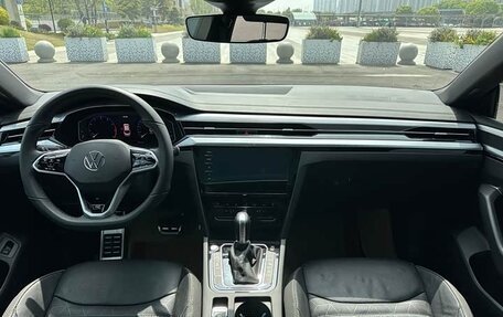 Volkswagen Passat CC, 2023 год, 4 118 000 рублей, 10 фотография