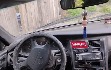 Toyota Carina E, 1997 год, 95 000 рублей, 4 фотография