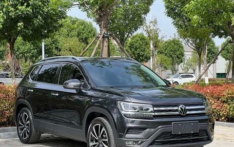 Volkswagen Tharu, 2022 год, 1 750 000 рублей, 3 фотография