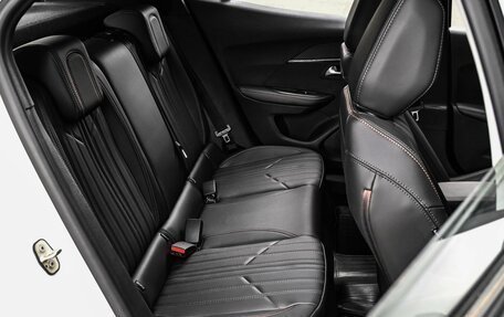 Peugeot 2008 II, 2021 год, 2 099 000 рублей, 10 фотография
