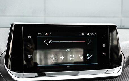 Peugeot 2008 II, 2021 год, 2 099 000 рублей, 24 фотография