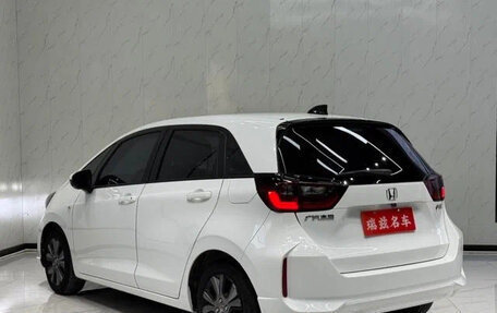 Honda Fit, 2022 год, 1 080 000 рублей, 5 фотография
