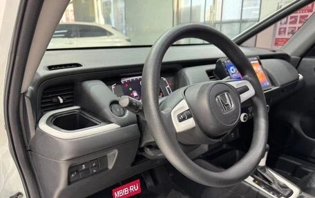 Honda Fit, 2022 год, 1 080 000 рублей, 8 фотография