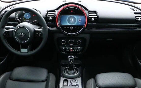 MINI Clubman, 2022 год, 1 910 000 рублей, 13 фотография