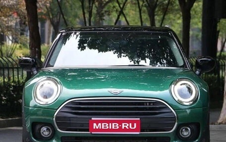 MINI Clubman, 2022 год, 1 910 000 рублей, 2 фотография