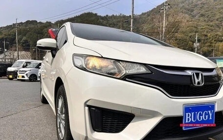 Honda Fit III, 2015 год, 690 007 рублей, 2 фотография
