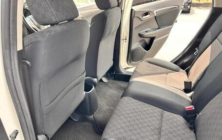 Honda Fit III, 2015 год, 690 007 рублей, 14 фотография