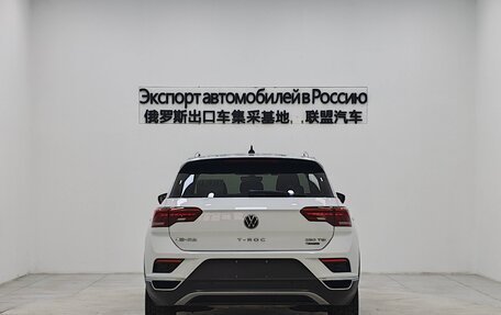 Volkswagen T-Roc I, 2021 год, 2 200 000 рублей, 4 фотография