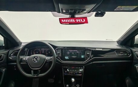 Volkswagen T-Roc I, 2021 год, 2 200 000 рублей, 7 фотография