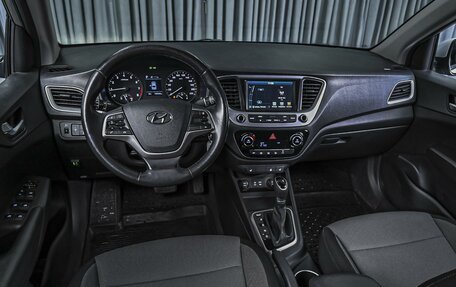 Hyundai Solaris II рестайлинг, 2018 год, 1 622 000 рублей, 6 фотография