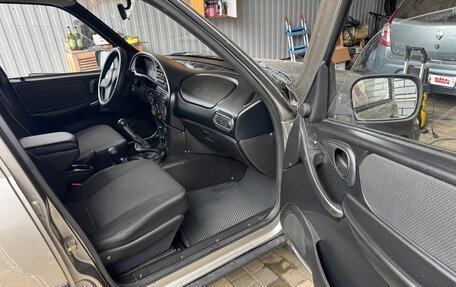 Chevrolet Niva I рестайлинг, 2009 год, 475 000 рублей, 4 фотография