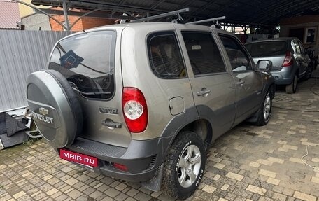 Chevrolet Niva I рестайлинг, 2009 год, 475 000 рублей, 3 фотография
