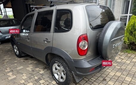 Chevrolet Niva I рестайлинг, 2009 год, 475 000 рублей, 2 фотография