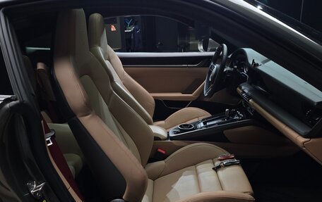 Porsche 911, 2021 год, 13 500 000 рублей, 19 фотография
