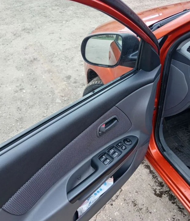 KIA Rio II рестайлинг, 2011 год, 700 000 рублей, 4 фотография