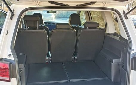 Volkswagen Touran III, 2022 год, 1 490 003 рублей, 11 фотография