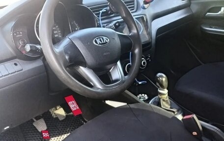 KIA Rio III рестайлинг, 2013 год, 620 000 рублей, 8 фотография