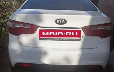 KIA Rio III рестайлинг, 2013 год, 620 000 рублей, 3 фотография