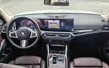 BMW 3 серия, 2022 год, 3 080 000 рублей, 12 фотография
