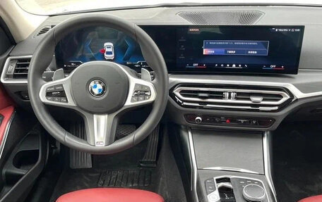 BMW 3 серия, 2022 год, 3 000 000 рублей, 9 фотография