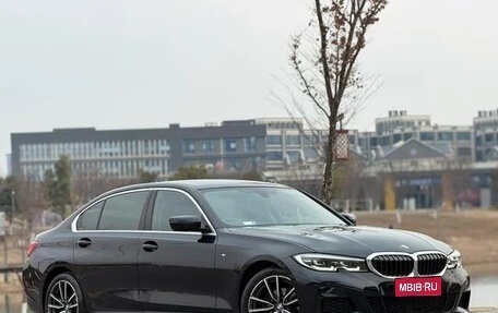 BMW 3 серия, 2022 год, 2 690 000 рублей, 1 фотография