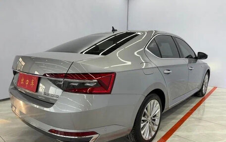Skoda Superb III рестайлинг, 2022 год, 1 730 000 рублей, 6 фотография