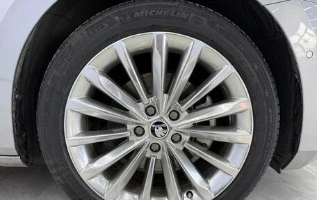 Skoda Superb III рестайлинг, 2022 год, 1 730 000 рублей, 16 фотография