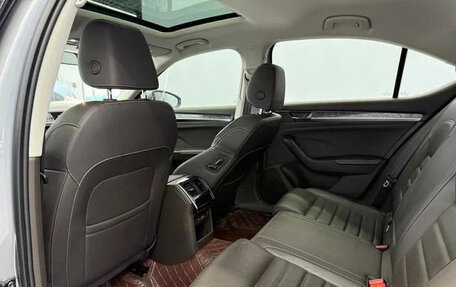 Skoda Superb III рестайлинг, 2022 год, 1 730 000 рублей, 14 фотография