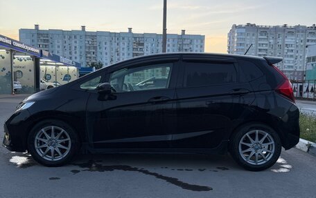 Honda Fit III, 2018 год, 1 250 000 рублей, 9 фотография